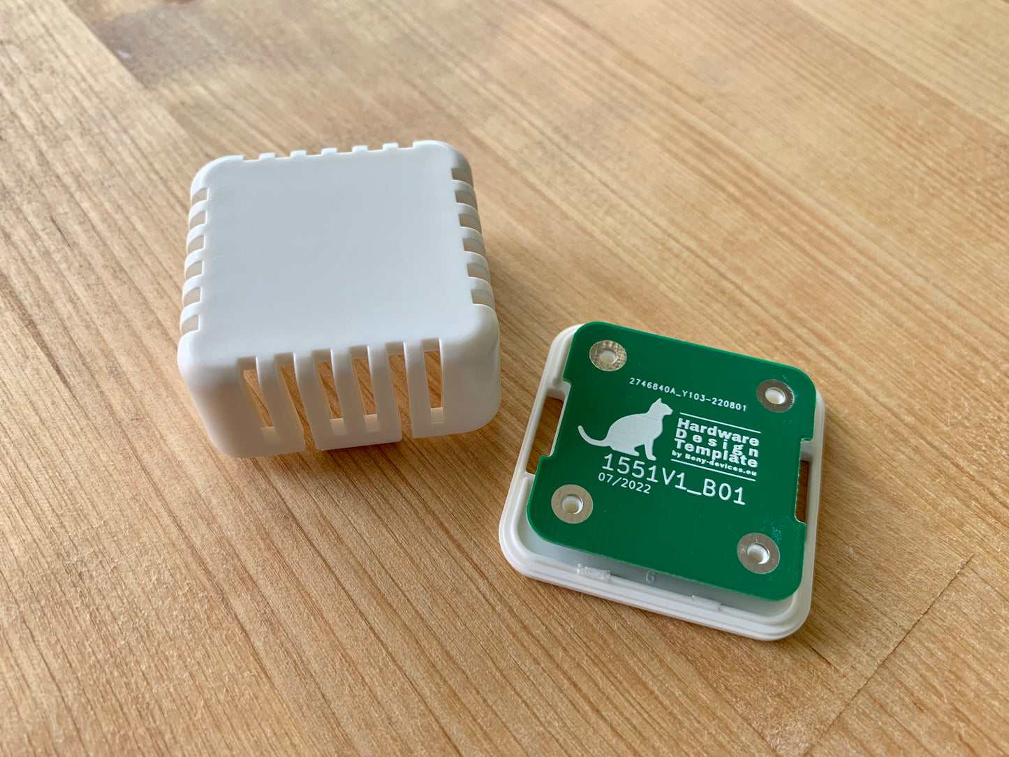 Medium sensor node