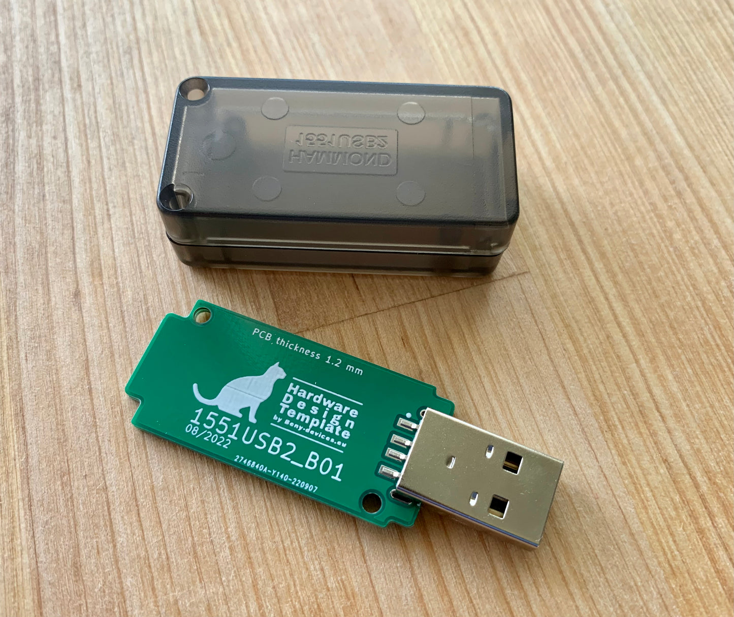 USB key size B
