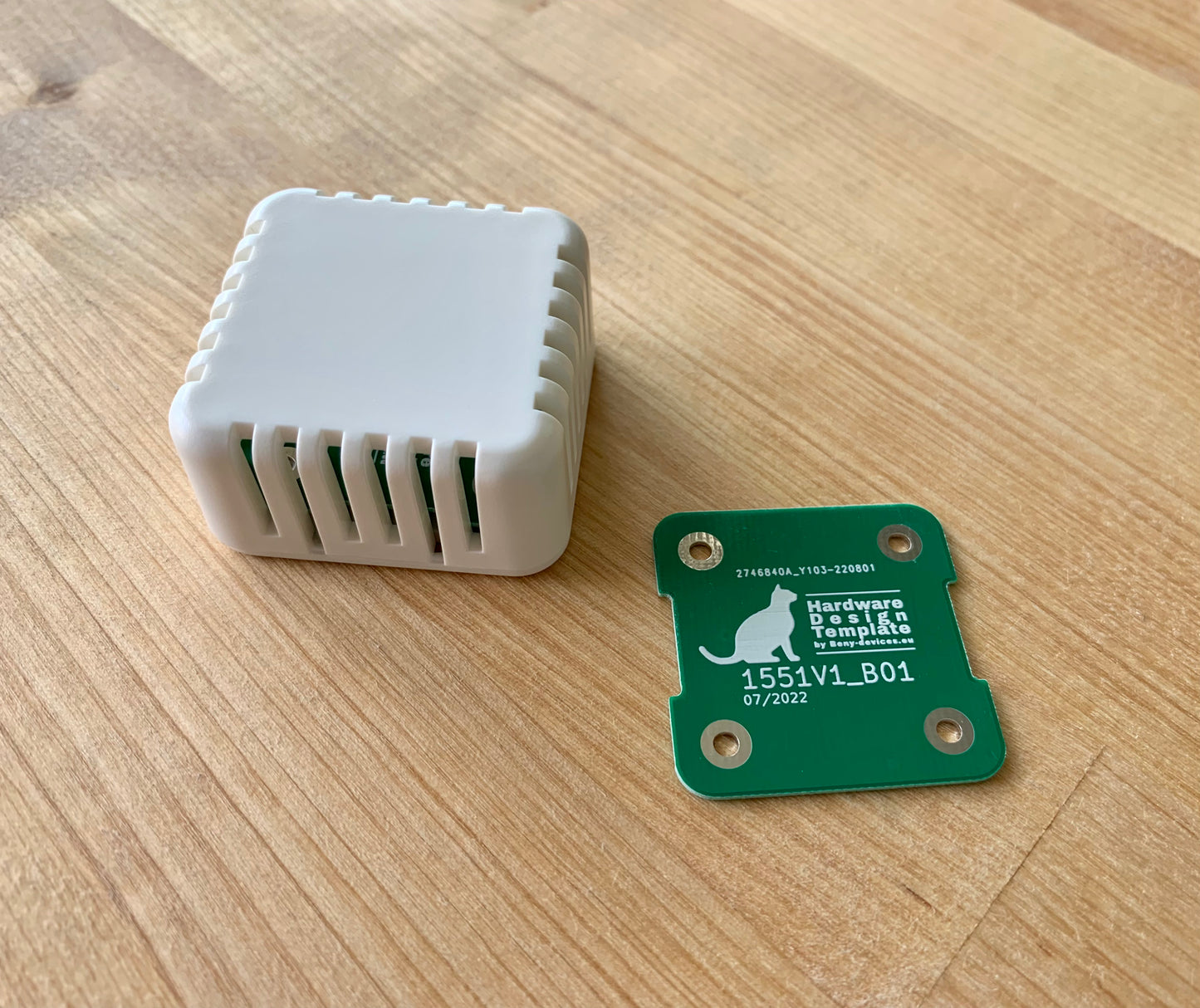 Medium sensor node